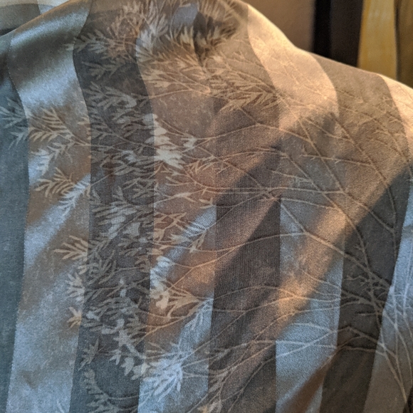 Ellen Tracy Scarf - Picture 4 of 6